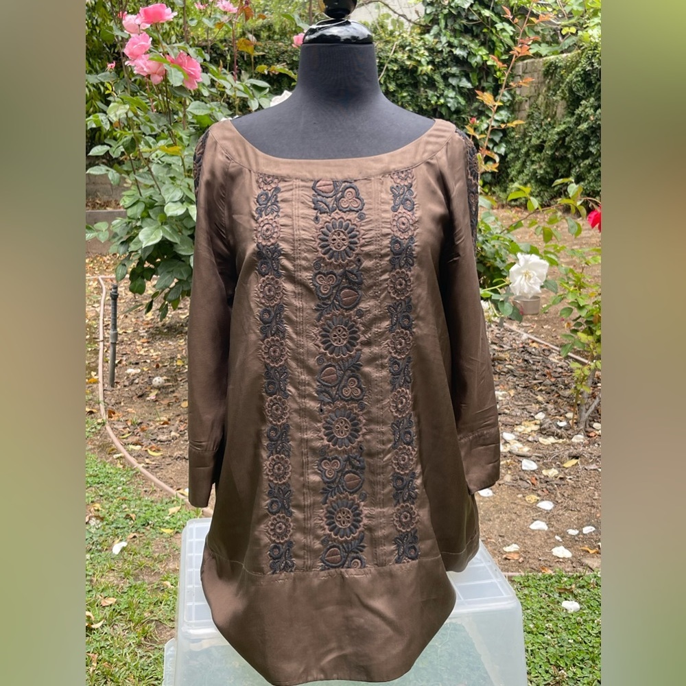 DKNY Pure Silk Embroidered Tunic - size P